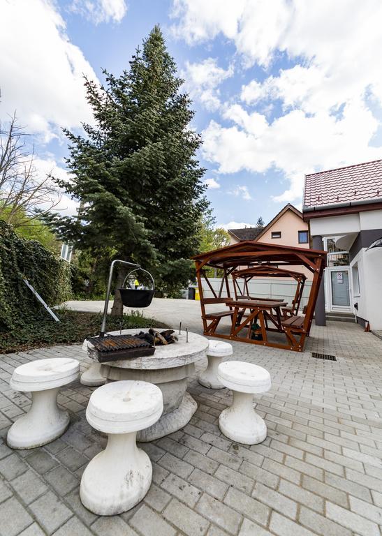 Dolce Vita Apartman Nyíregyháza Kültér fotó